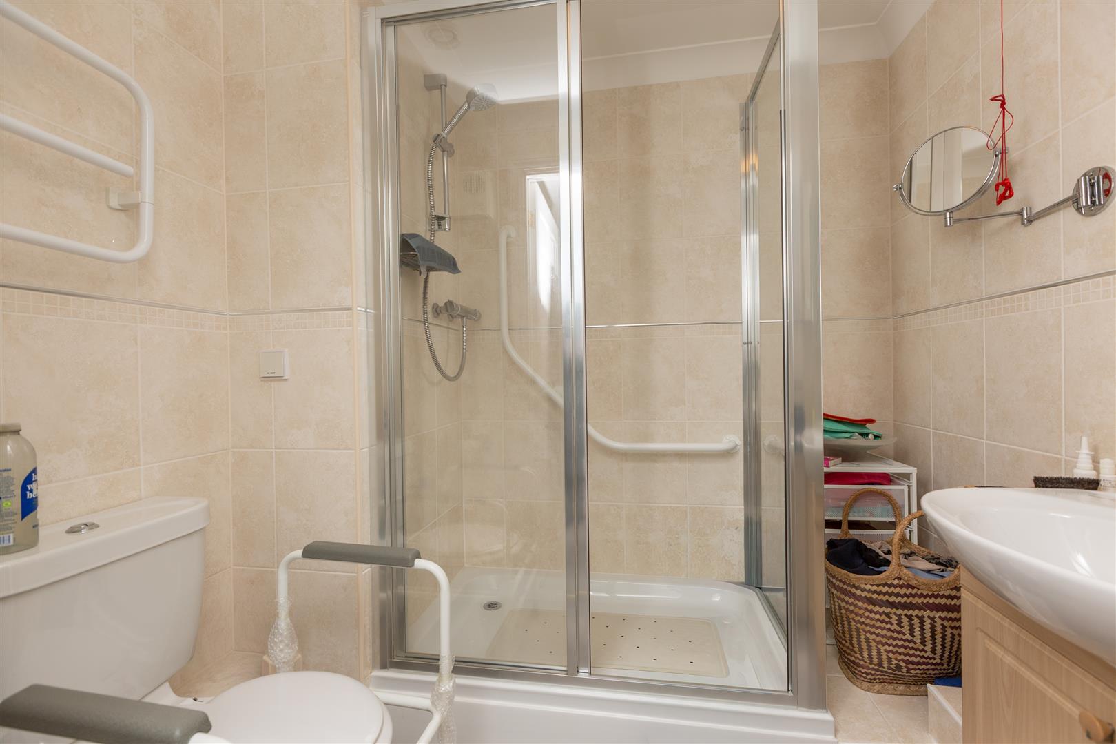 Pantygwydr Court, Sketty Road, Swansea, SA2 0AW
